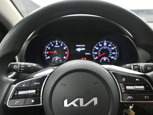 Certified 2024 Kia Forte LXS FWD image 14