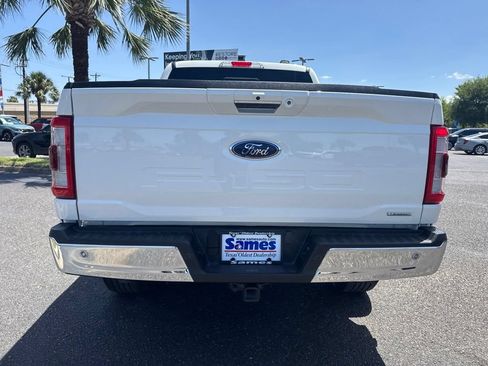 Used 2022 Ford F150 Lariat w/ Equipment Group 502A High AWD/4WD image 4