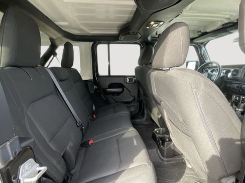 Used 2019 Jeep Wrangler Unlimited Sport S AWD/4WD image 26