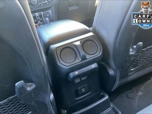 Used 2024 Jeep Wrangler Unlimited Rubicon 4xe AWD/4WD image 33