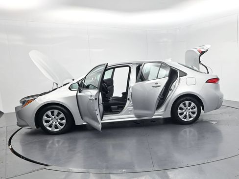 Used 2024 Toyota Corolla LE FWD image 58
