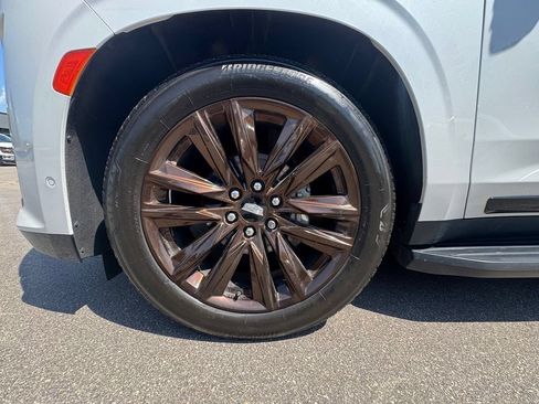 Used 2021 Cadillac Escalade ESV Sport AWD/4WD image 13