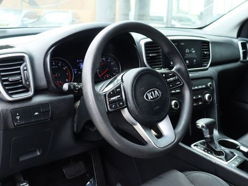 Used 2022 Kia Sportage LX image 39