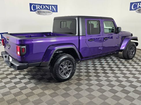 New 2026 Jeep Gladiator Sport image 5