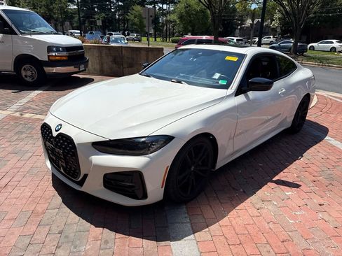 Used 2024 BMW 430i Coupe w/ M Sport Package RWD image 7