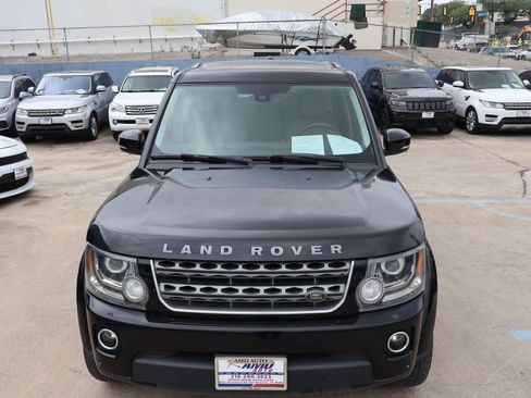 Used 2016 Land Rover LR4 HSE Silver Edition AWD/4WD image 32