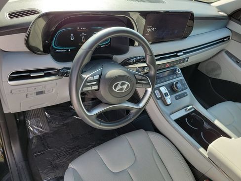 Used 2024 Hyundai Palisade SEL FWD image 24
