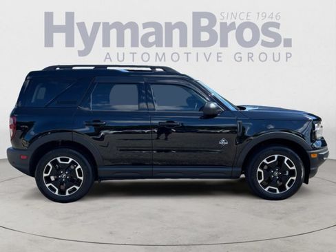 Used 2023 Ford Bronco Sport Outer Banks w/ Tech Package AWD/4WD image 2
