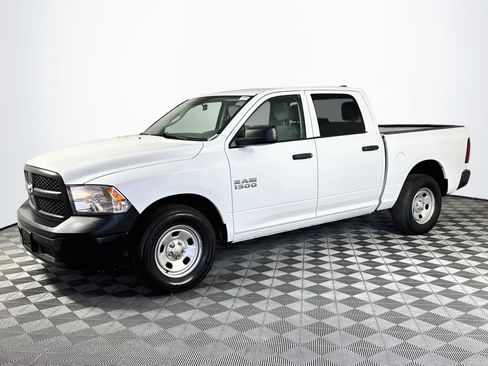Used 2018 RAM 1500 Tradesman w/ Popular Equipment Group RWD image 4