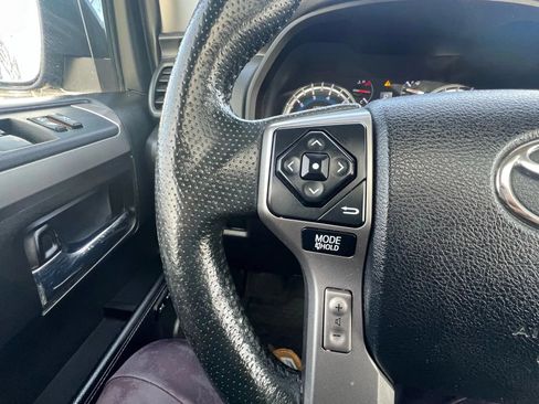 Used 2018 Toyota 4Runner Limited AWD/4WD image 16
