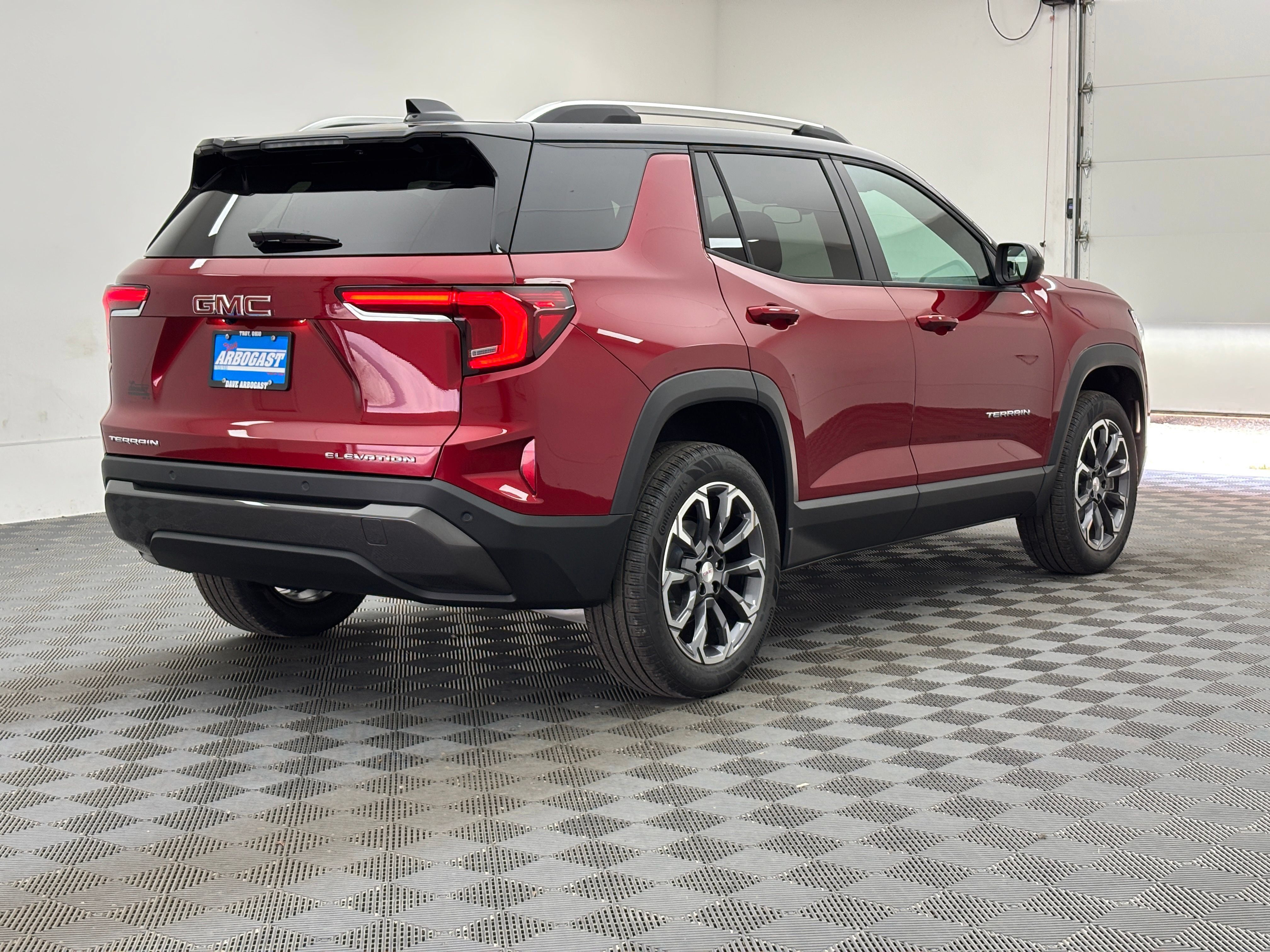 New 2027 GMC Terrain Elevation w/ Elevation Premium Package FWD image 8