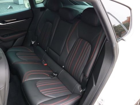 Used 2022 Maserati Levante Modena image 48