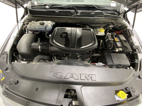 Used 2025 RAM 1500 Laramie AWD/4WD image 25