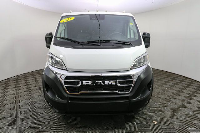 Used 2025 RAM ProMaster 2500 w/ U-Haul Equipment Group FWD image 4