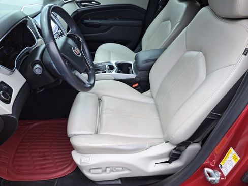 Used 2016 Cadillac SRX Luxury w/ Driver Awareness Package image 8