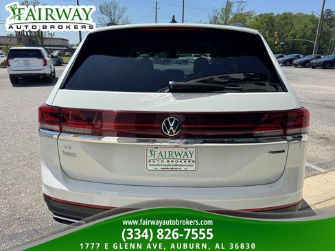 Used 2025 Volkswagen Atlas SE AWD/4WD image 7