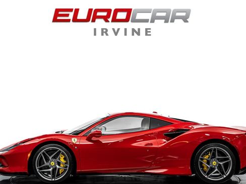Used 2021 Ferrari F8 Tributo RWD image 2