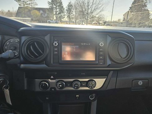 Used 2019 Toyota Tacoma SR w/ SR Convenience Package image 16