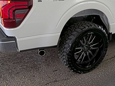 Used 2026 Ford F150 Lariat w/ Equipment Group 501A Mid AWD/4WD image 5