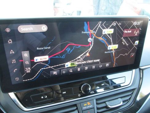 Used 2024 Nissan Altima 2.5 SR w/ SR Premium Package image 18