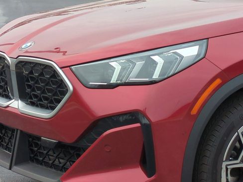 Used 2025 BMW X2 xDrive28i image 6