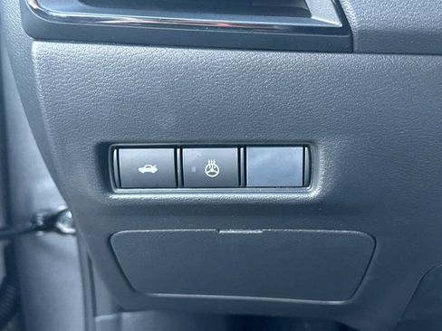 New 2026 Nissan Sentra SV w/ SV Convenience Package FWD image 32