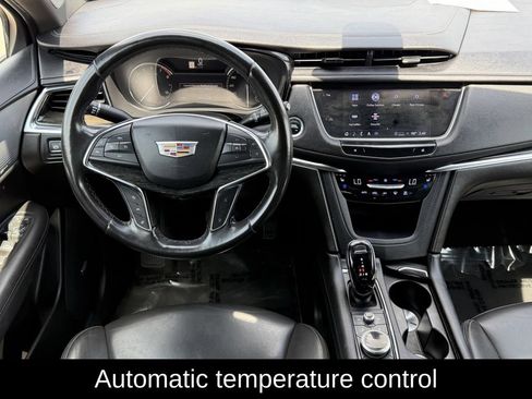 Used 2023 Cadillac XT5 Premium Luxury AWD/4WD image 13