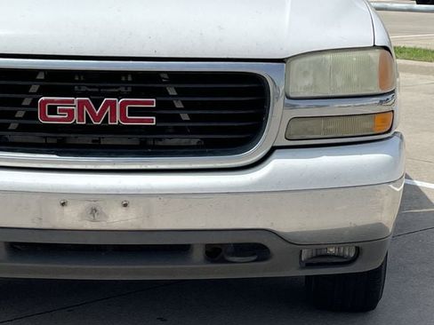 Used 2003 GMC Yukon XL SLT w/ 1SD Preferred Equipment Group RWD image 8