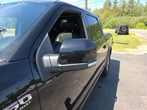 Used 2019 Ford F150 Lariat w/ Equipment Group 502A Luxury AWD/4WD image 18