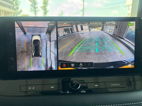 Used 2026 Nissan Rogue SL FWD image 26