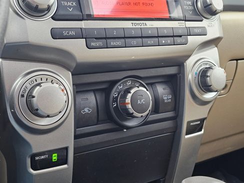 Used 2011 Toyota 4Runner SR5 w/ Premium Pkg w/Leather image 6