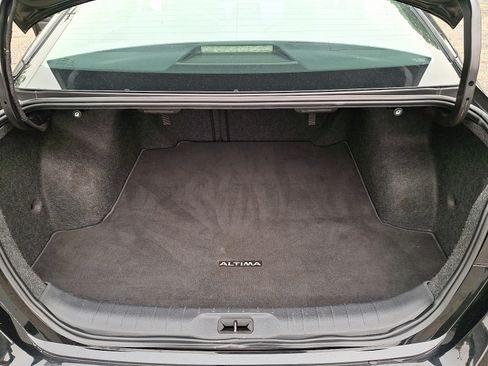 Used 2020 Nissan Altima 2.5 SR w/ Premium Package FWD image 30