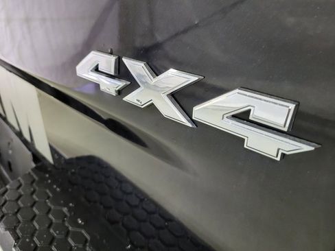 Used 2018 RAM 1500 ST w/ SXT Appearance Group image 47