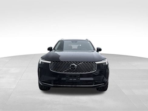 New 2026 Volvo XC90 B6 Plus w/ Protection Package AWD/4WD image 8