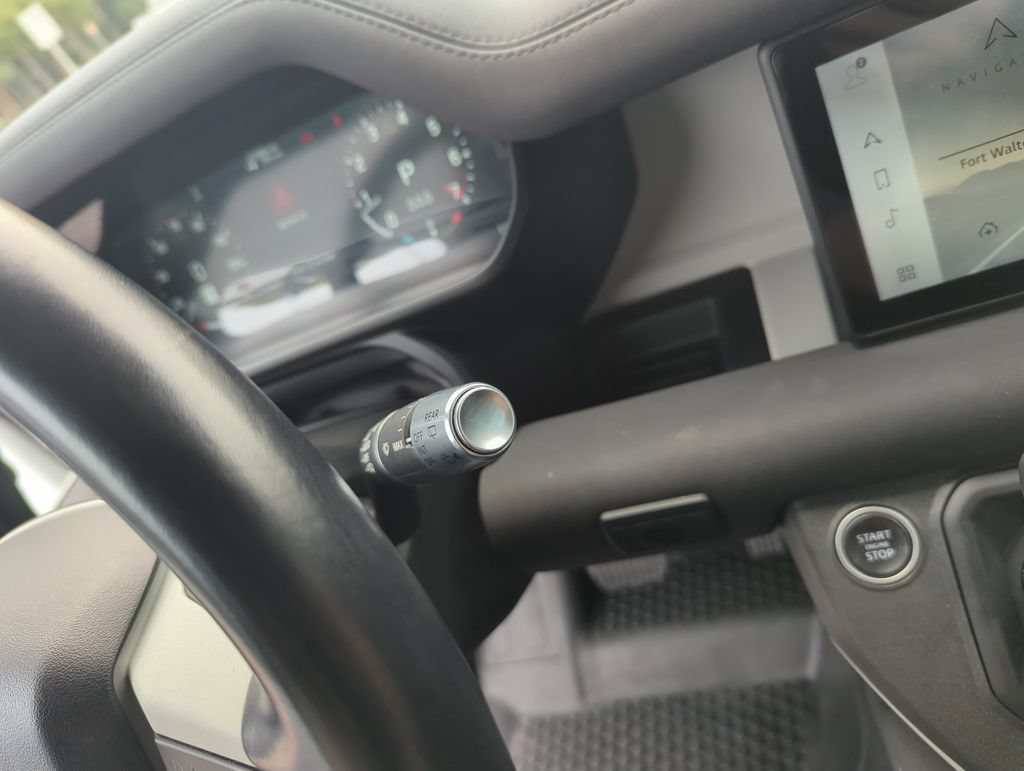 Used 2022 Land Rover Defender 110 S AWD/4WD image 23