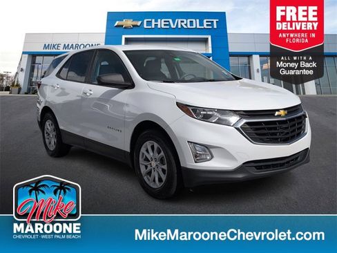 Used 2021 Chevrolet Equinox LS image 1