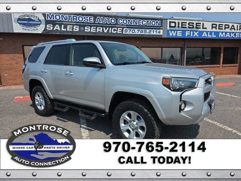 Used 2017 Toyota 4Runner SR5 AWD/4WD image 1