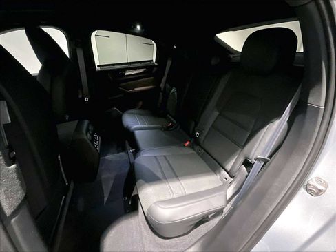 Used 2025 Porsche Cayenne GTS image 31