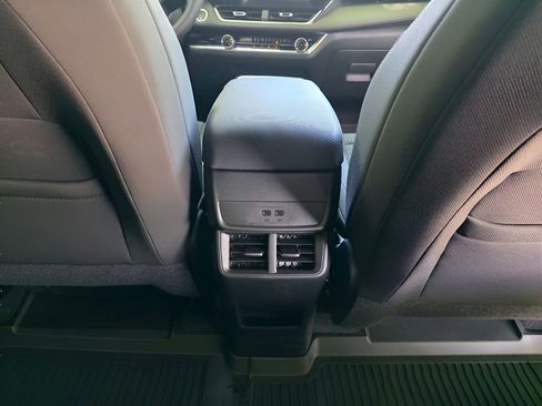 New 2026 Chevrolet Equinox LT w/ Safety and Technology Package FWD image 8