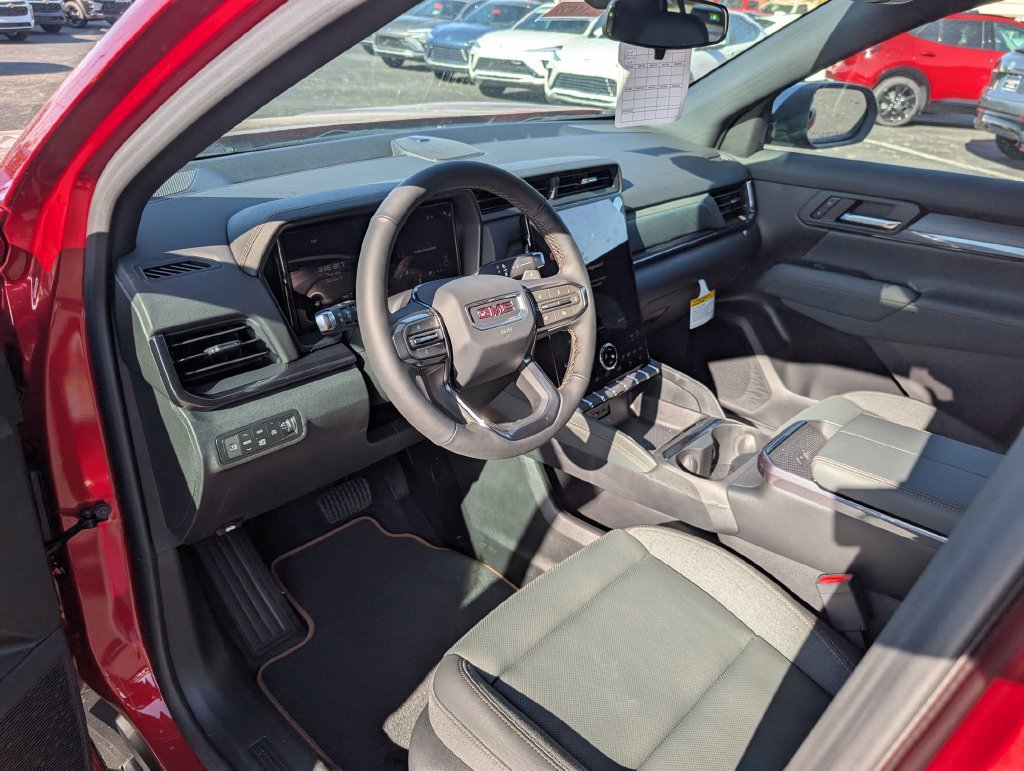 New 2027 GMC Terrain AT4 w/ Convenience Package III AWD/4WD image 13