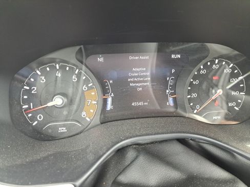 Used 2025 Jeep Compass Limited AWD/4WD image 29