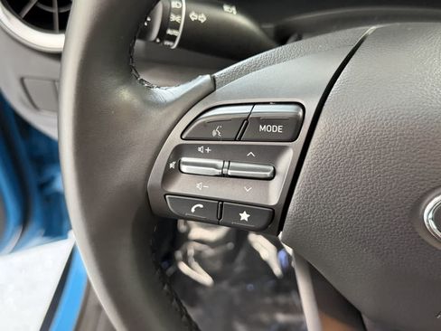 Used 2022 Hyundai Kona Limited w/ Cargo Package AWD/4WD image 17