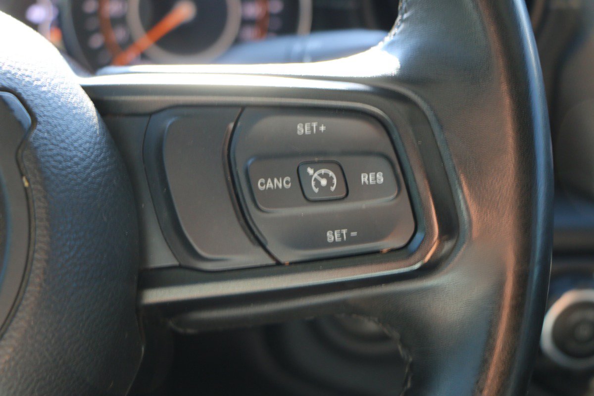 Used 2019 Jeep Wrangler Unlimited Sport S AWD/4WD image 16