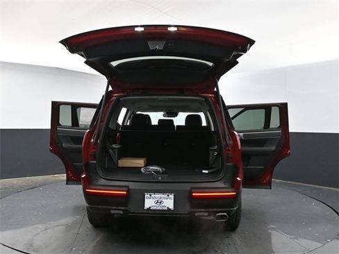 Used 2025 Hyundai Santa Fe XRT image 37