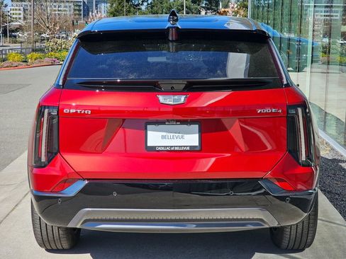 New 2026 Cadillac Optiq Sport 1 image 4