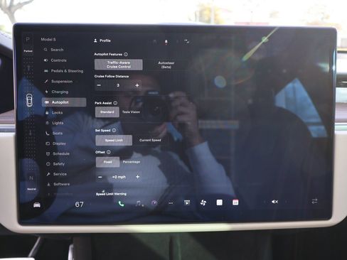 Used 2021 Tesla Model S Plaid image 51