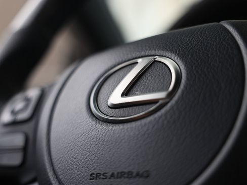 Used 2021 Lexus IS 300 w/ Accessory Package RWD image 33