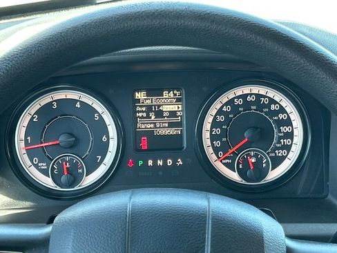 Used 2017 RAM 2500 Tradesman w/ Chrome Appearance Group AWD/4WD image 14