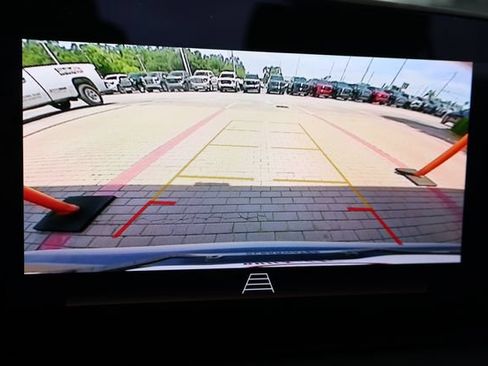 Used 2024 Buick Encore GX Preferred w/ Comfort Package FWD image 28