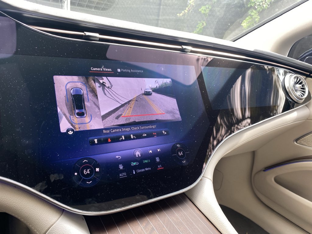 Certified 2022 Mercedes-Benz EQS 580 4MATIC Sedan image 6